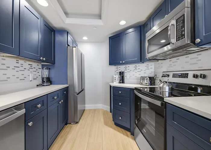Apartment Crescent Club 12e-n