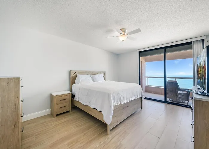 Apartment Crescent Club 12e-n Clearwater Beach
