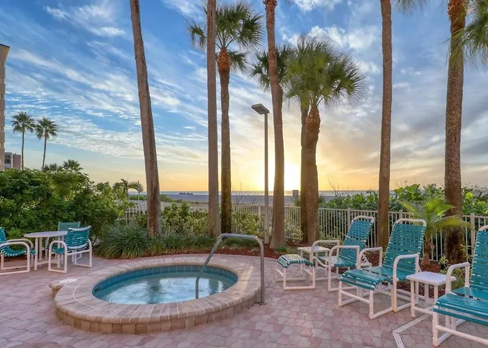 Apartment Crescent Club 12e-n Clearwater Beach